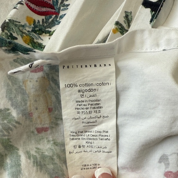 Pottery Barn CHRISTMAS IN THE COUNTRY King Size Christmas Sheets - Picture 8 of 17